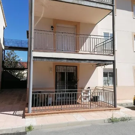 Apartmán Alquilo 3 +bano+aseo En *