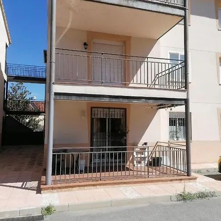 Apartment Alquilo 3 +bano+aseo En *